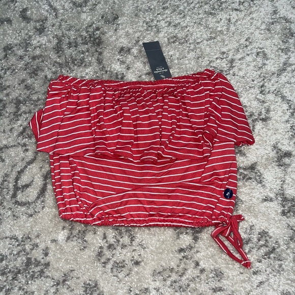 Abercrombie & Fitch Tops - BRAND NEW Abercrombie Strapless Crop Top